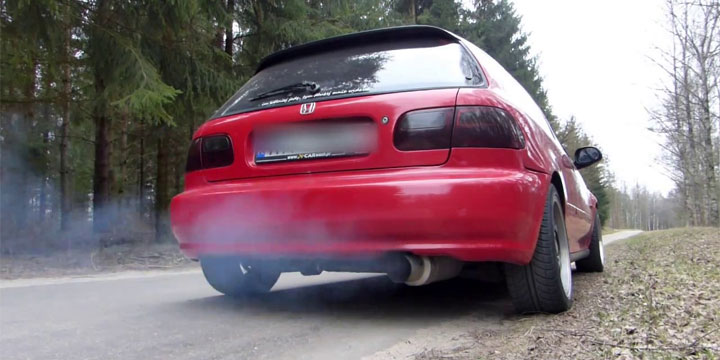blue or gray smoke from exhaust