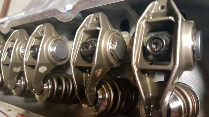 4 Symptoms of a Bad Rocker Arm (and Repair Cost in 2023)