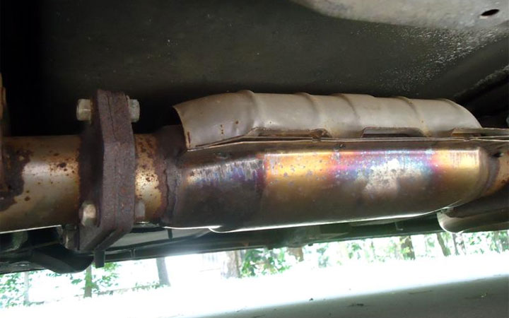 8 Best Catalytic Converter Cleaners in 2024 (Unclog Cats and Save $$$)