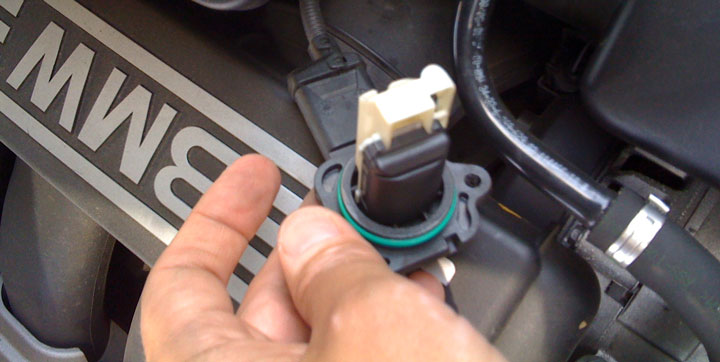5 Symptoms of a Bad Mass Air Flow Sensor (and Replacement Cost)