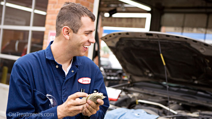 4 Common Oil Change Scams (and How to Avoid Them)