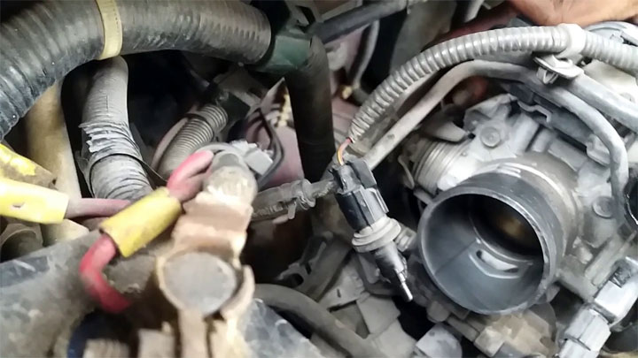 crankshaft position sensor ckp car repair diy car mechanic automotive repair on what can cause a car to crank but not start