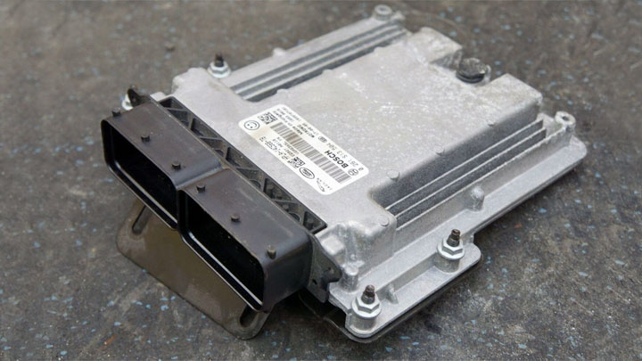 Powertrain control module что это