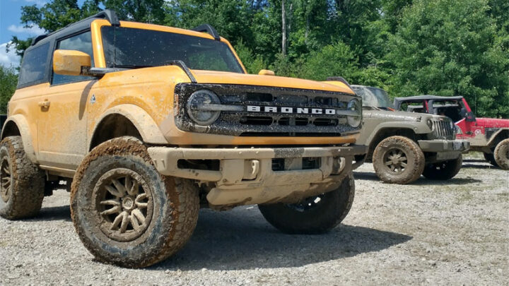 Ford Bronco off road