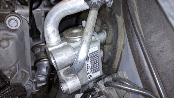 4 Symptoms of a Bad Car A/C Expansion Valve (and Replacement Cost)