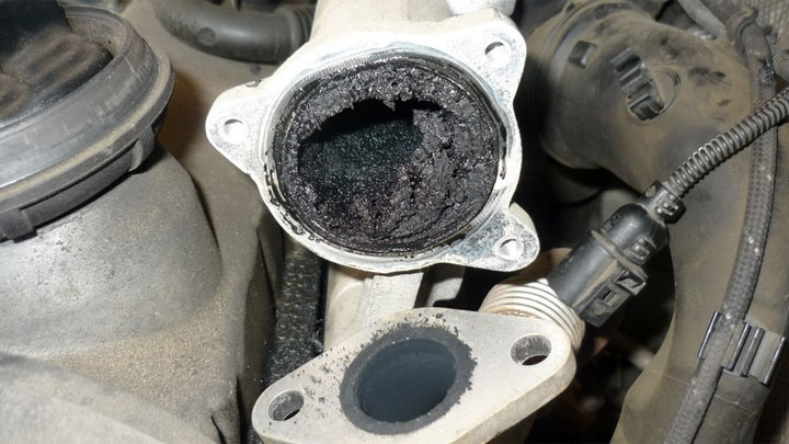 bad EGR valve symptoms