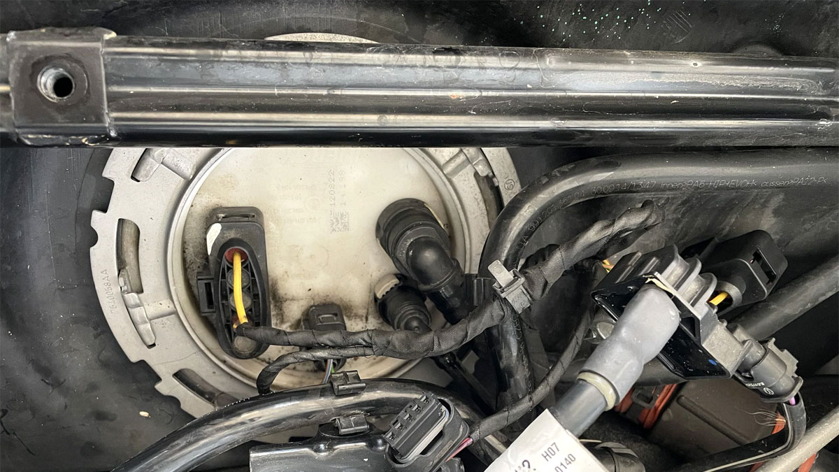 5 Symptoms of a Bad Fuel Tank Pressure Sensor (and Replacement Cost)
