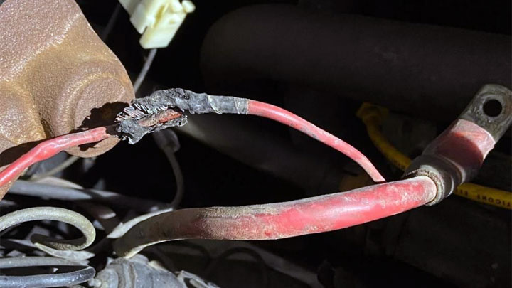 6 Symptoms of a Blown Alternator Fuse or Fusible Link