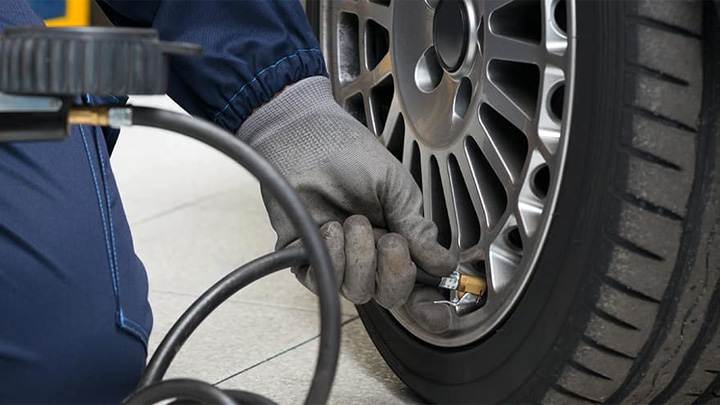 checking tire pressure