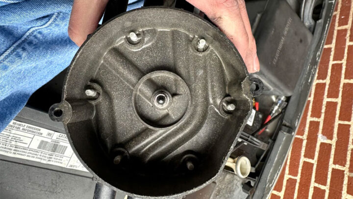 distributor cap symptoms