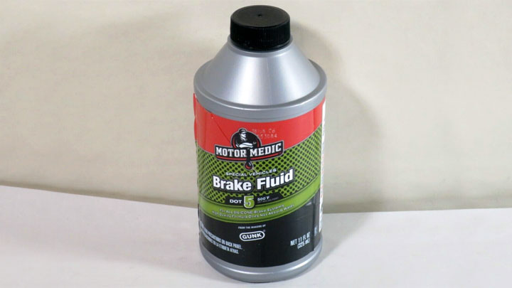 DOT 5 Brake Fluid Compatibility (Why You Likely CAN’T Use It)