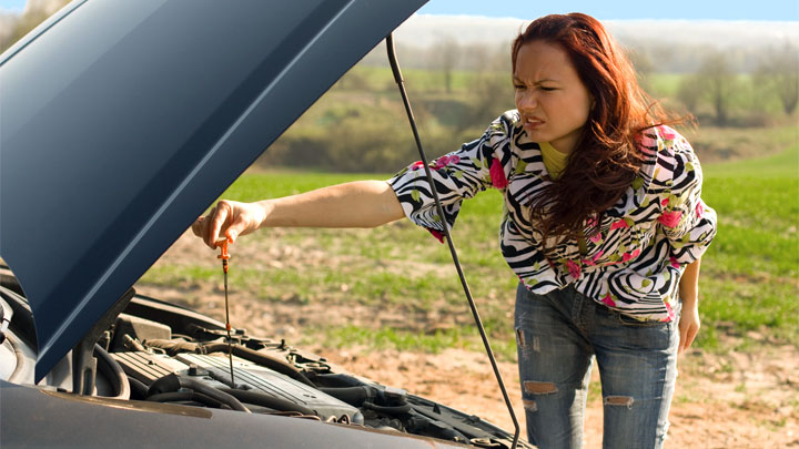 el aceite del motor huele a combustible