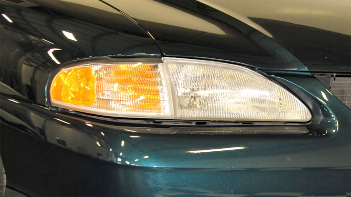 halogen headlight