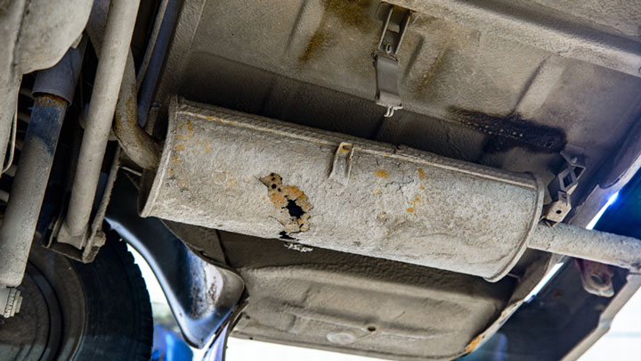 5 Symptoms of a Hole in Your Muffler or Exhaust