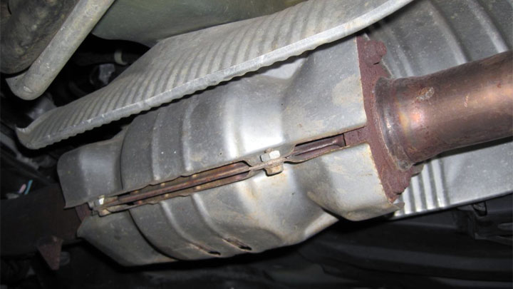 how to clean catalytic converter