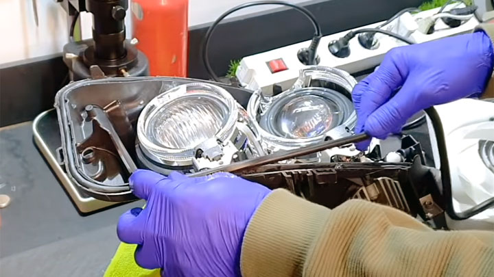 how to fix headlight moisture