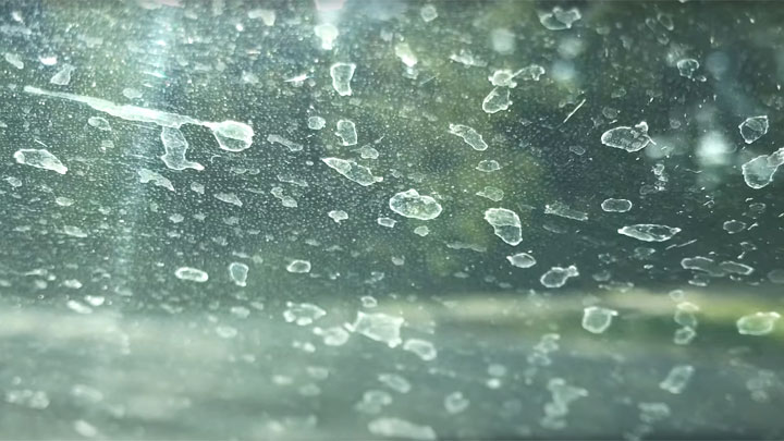 how to remove water spots on car windows
