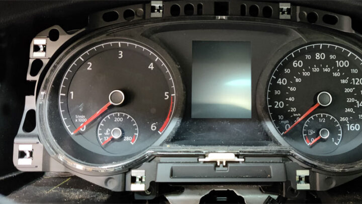 instrument cluster removal