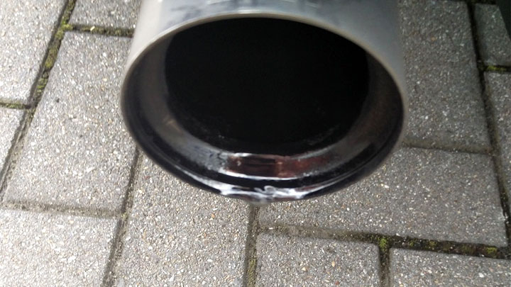 oil dripping from tailpipe