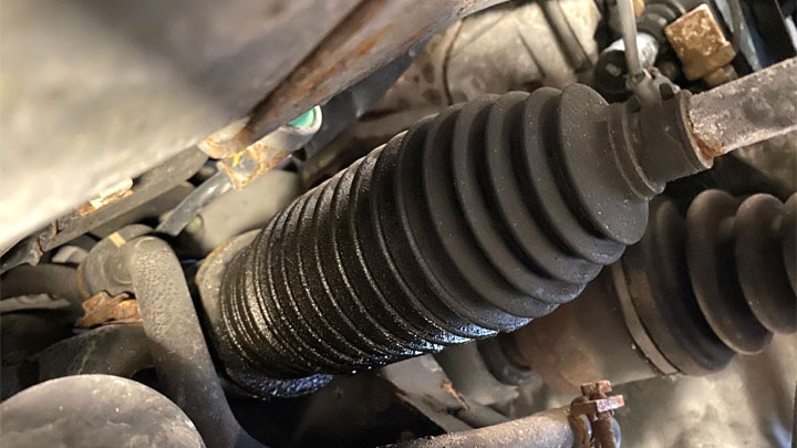 4 Symptoms Of A Rack And Pinion Leak Should You Repair Or Replace