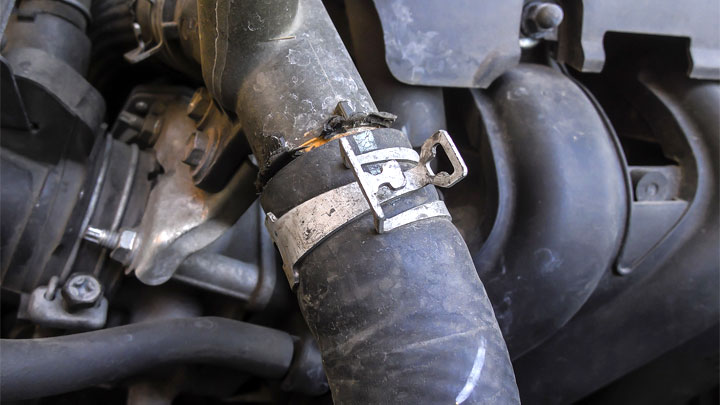 Radiator Hose Collapse: How to Diagnose and Fix It