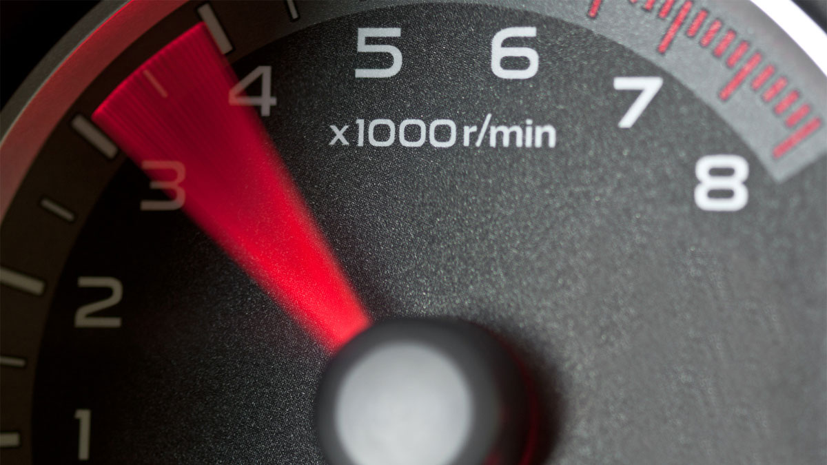 8 Reasons Your Car’s RPM Fluctuate While Driving