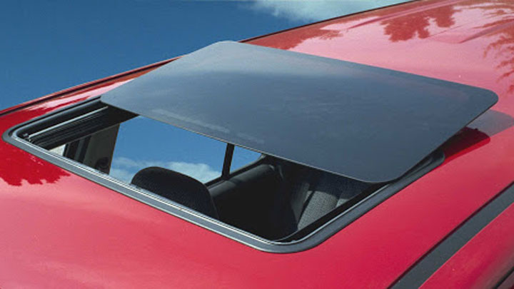 spoiler sunroof