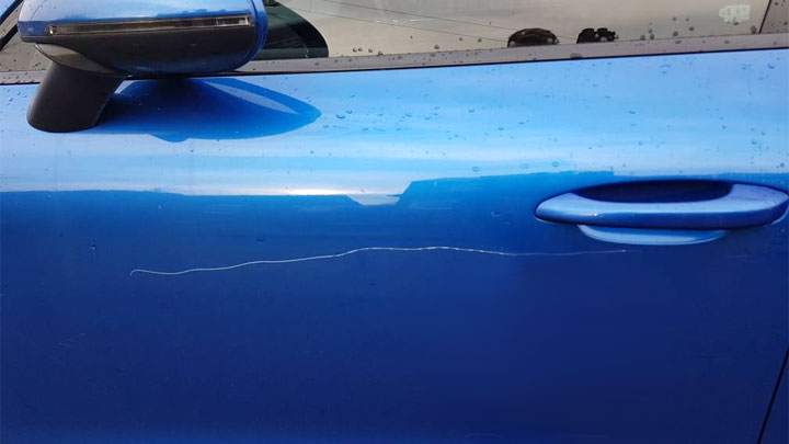 How Much Does It Cost to Fix a Scratch on a Car?